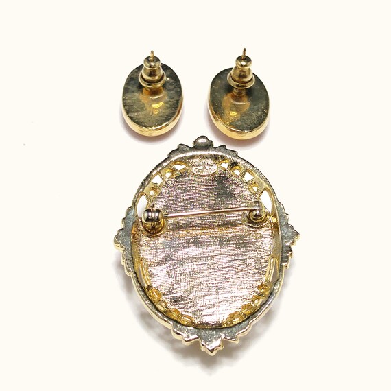 Whiting & Davis Cameo Brooch Post Earrings Set, L… - image 10