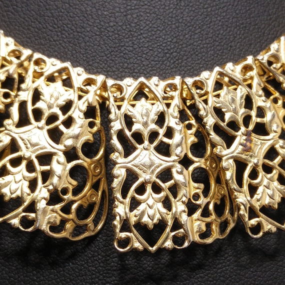 Sarah Coventry Necklace, "Chantilly Lace", Egypti… - image 2