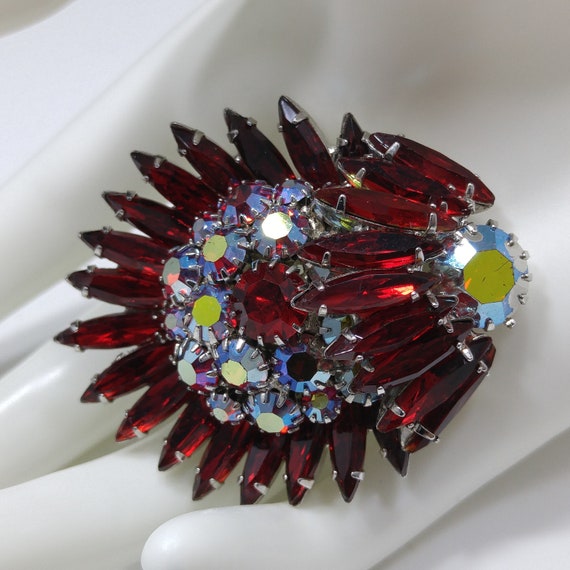 Ruby Red Rhinestone Navette Brooch, Unsigned Desi… - image 1