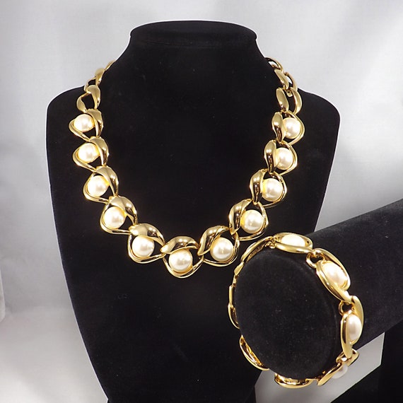 Vintage Napier Gold Plated Necklace, Gold Toned B… - image 10