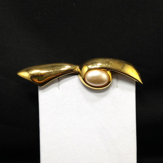 Napier Faux Pearl Cab Modernist Brooch, Gold Plat… - image 3