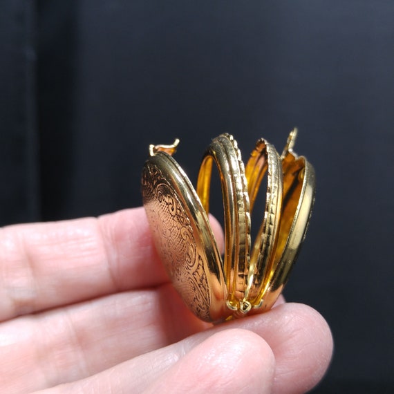 Coro Locket Pendant Pat 2863307 Edwin S Donle 1950s Vintage