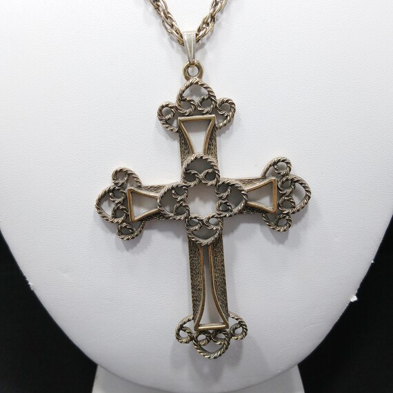 Sarah Coventry Victorian Cross Necklace, Limited … - image 9