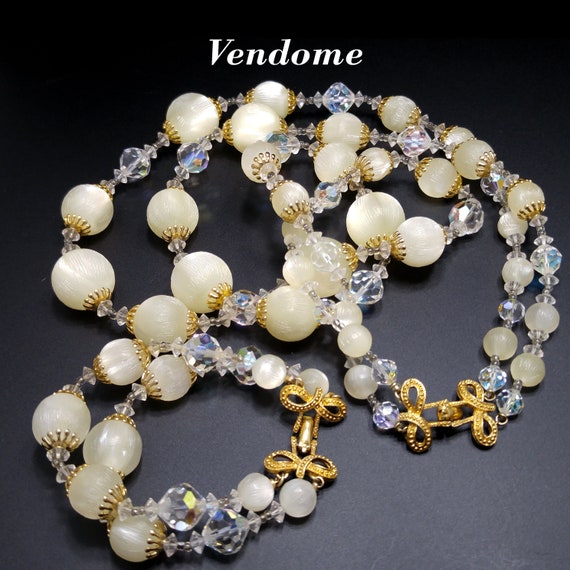 Vendome White Frosty Lucite & Crystal Jewelry, Ne… - image 1