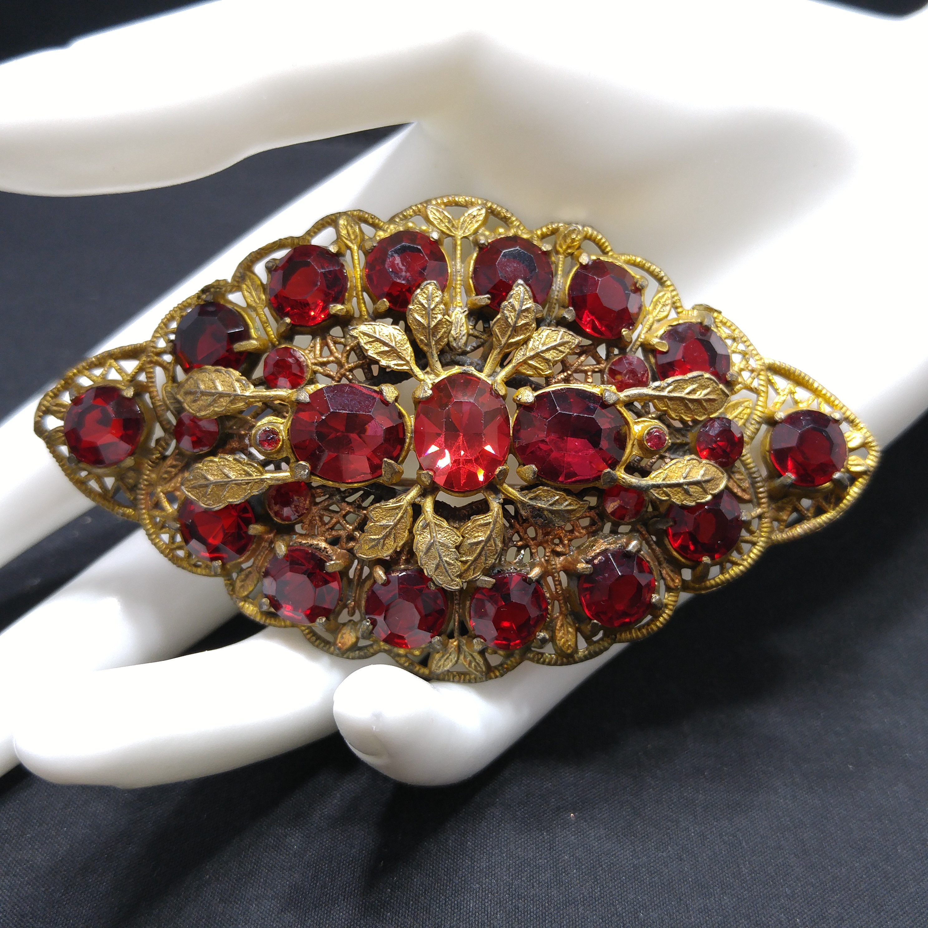 Shop Red Rhinestone Bow Ring at !