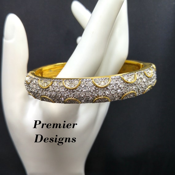 Premier bracelets hot sale