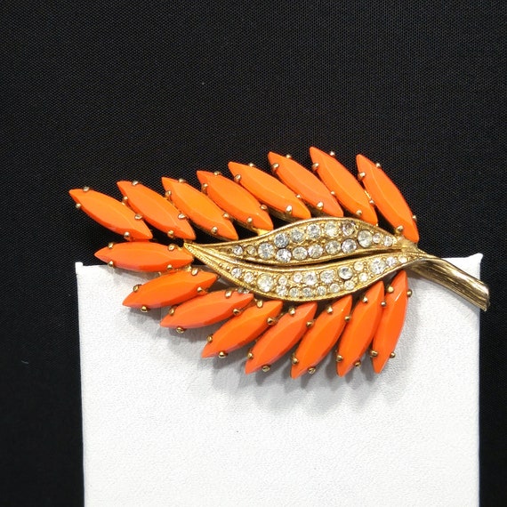 Leaf Brooch, Bright Orange Rhinestones , Gold Plat