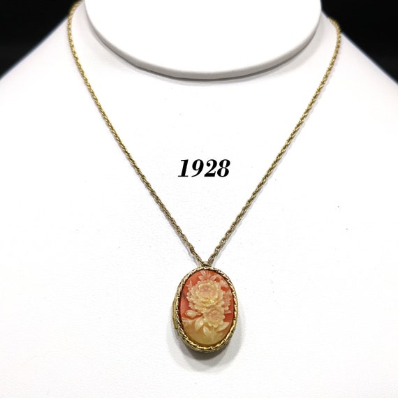 1928 Floral Cameo Locket Necklace Rope 