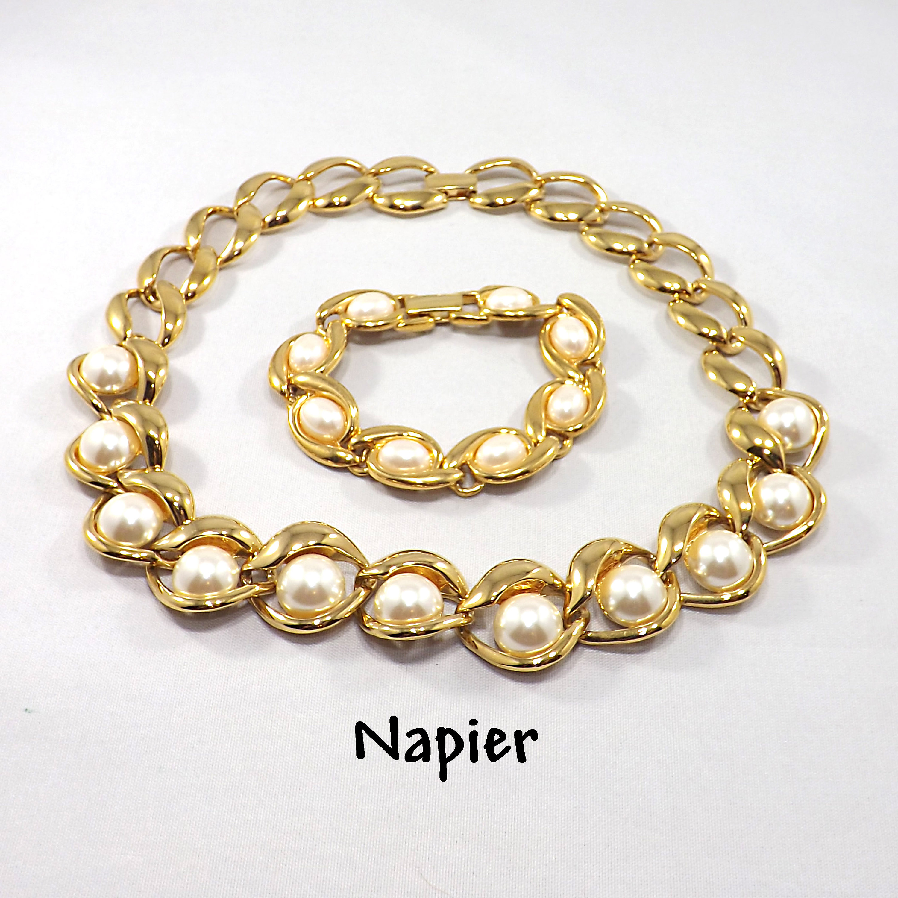 Vintage NAPIER Gold Tone Brushed Alternating Thin Link & Thick Link Necklace  VTG - Etsy
