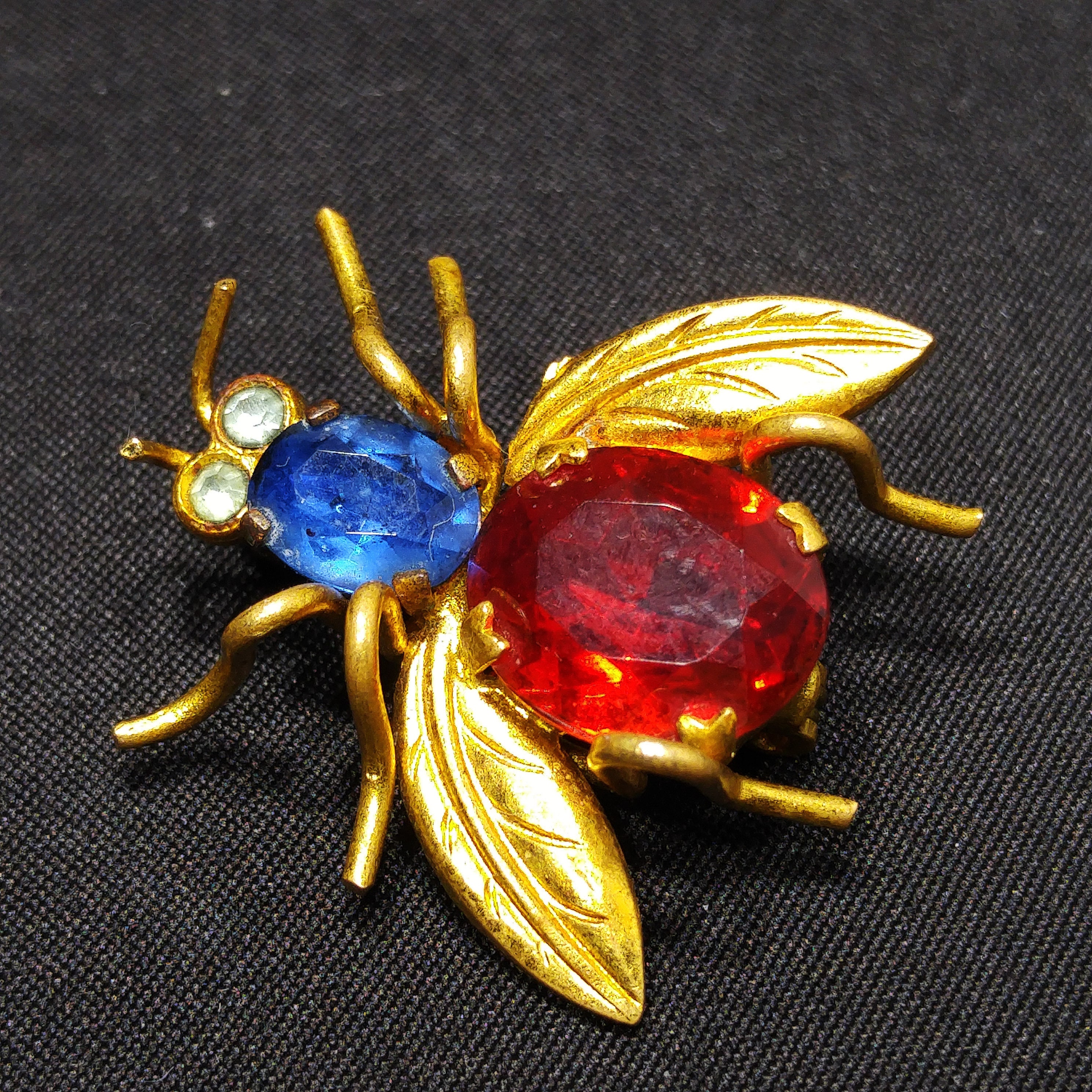 Czech Insect Fly Brooch Pin, Glass Rhinestones & Brass, 1930s Vintage  Jewelry 