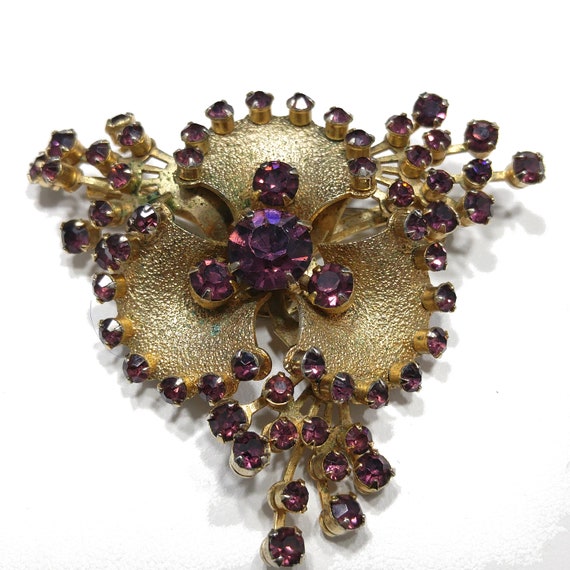 Purple Rhinestone Flower Brooch, Gold Plated, 195… - image 3