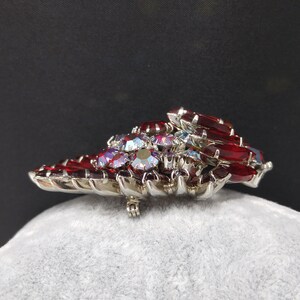 Ruby Red Rhinestone Navette Brooch, Unsigned Designer Beauty, Rhodium Plated, 1960s Vintage Jewelry image 8