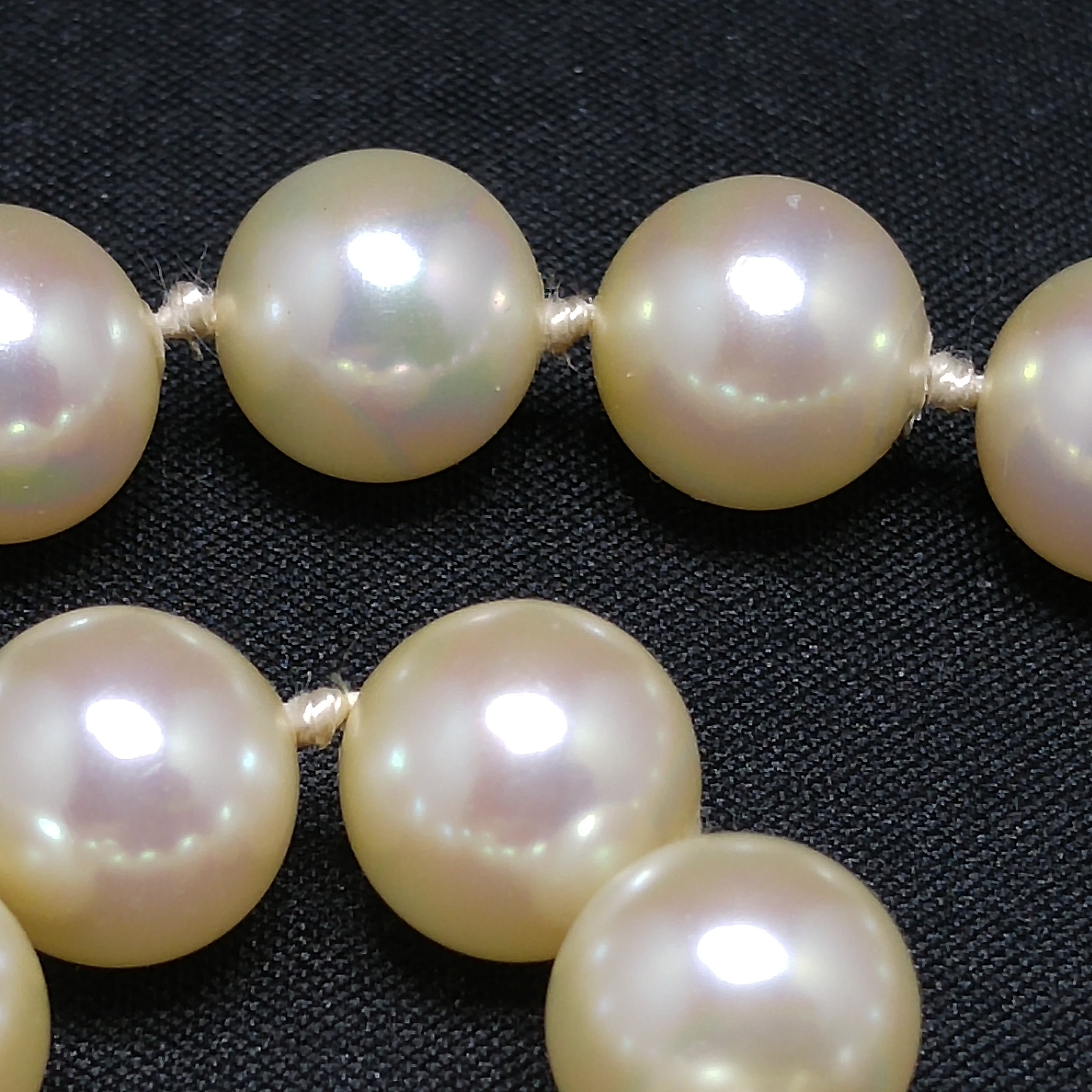 Ciner Hand Knotted Japanese Faux Pearl Necklace, Seed Pearl Ciner Hand Knotted Japanese Faux Pearl Necklace, Seed Pearl