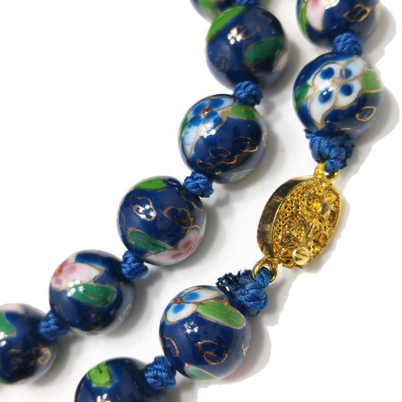 Vintage Chinese Hand Knotted Beaded Necklace, Blu… - image 9