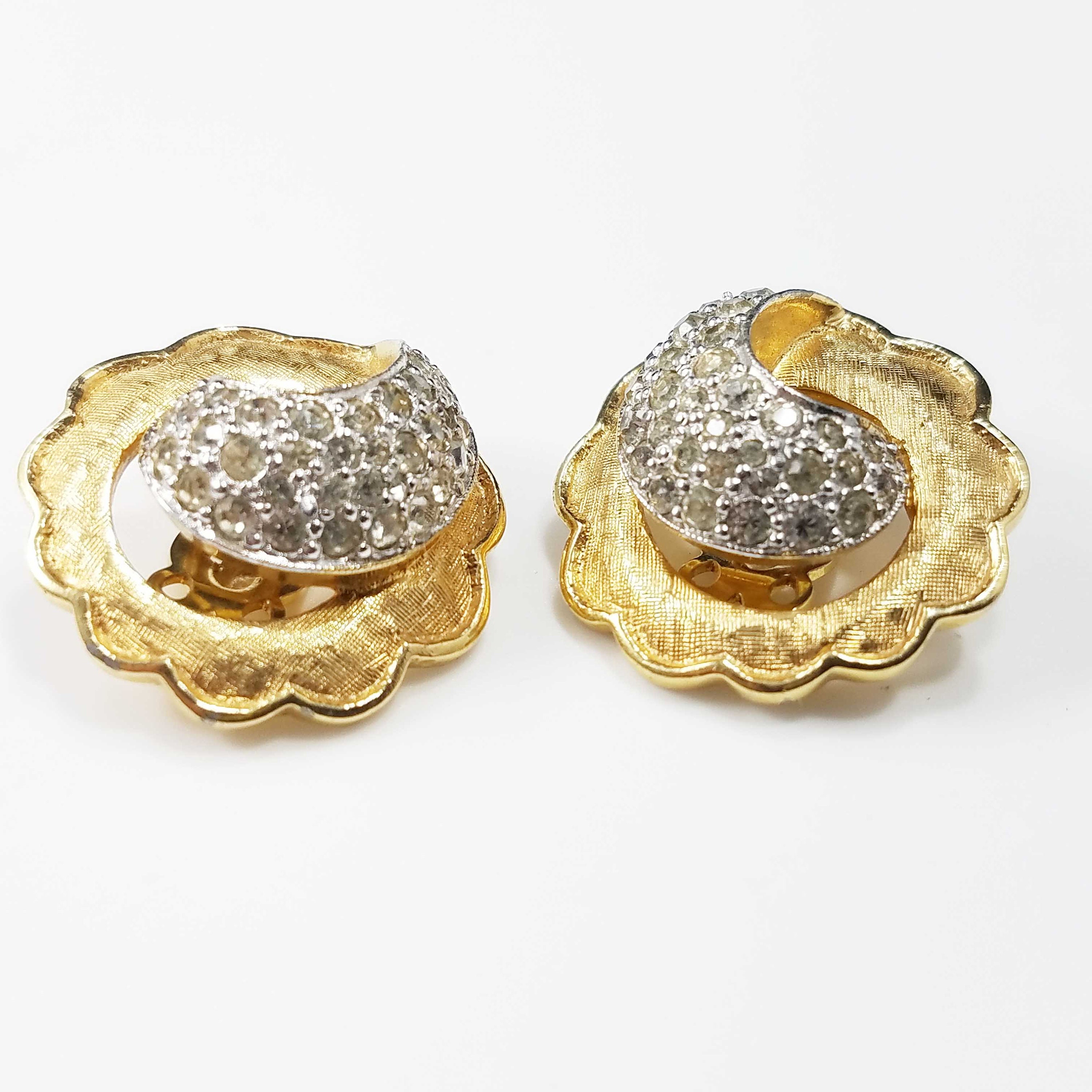 Vintage Jomaz Gold Plated Rhinestone Clip Earrings Scalloped Etsy