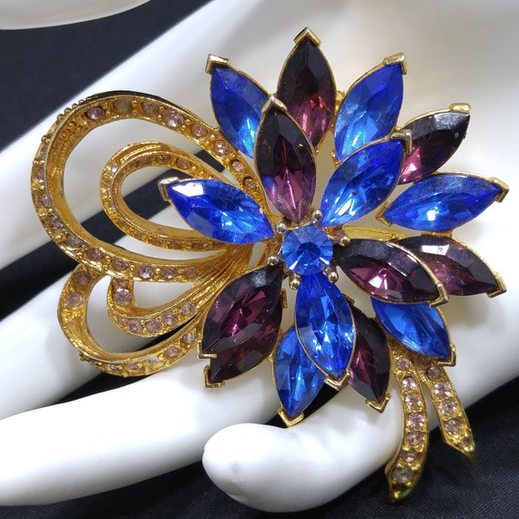 MJENT Blue Purple Rhinestone Floral Brooch, Clear… - image 5