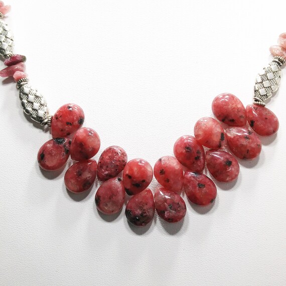 Vintage Raspberry Rhodonite Beaded Necklace, Hand… - image 4