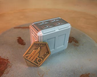 Dossier de crédit Sabacc Spira | Black Spire Outpost sur le thème du buy-in de 16 crédits | Inspiré de Star Wars