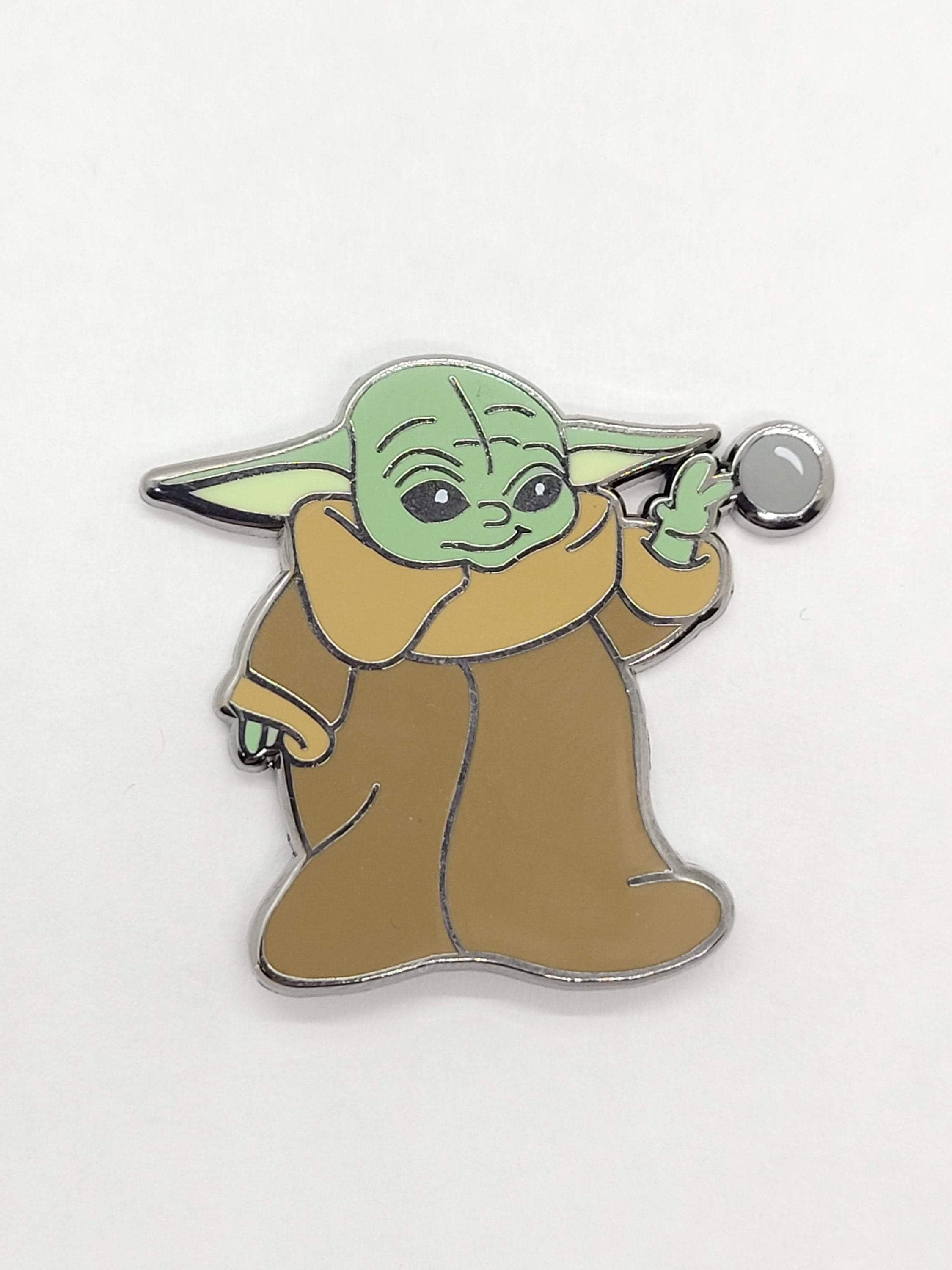 Fantasy Pin - Disney Star Wars Mandalorian Baby Yoda Grogu the Child Holding a Tea Cup - UK