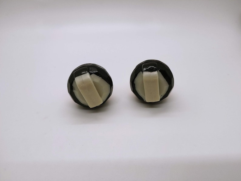 Jawa Eyes - Hook On | (1 Pair, 2 eyes) Jawa Star Wars Inspired Costume / Cosplay Offworld Eyes | Halloween Costume | Mask not Included image 7
