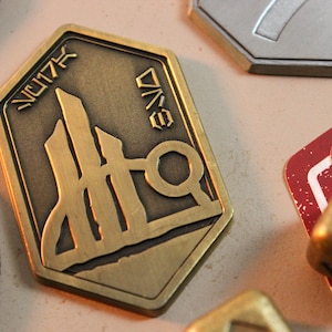 Gold Batuuan Spira Solid Metal  | Metal Batuu Credit | Star Wars Galaxy&#39;s Edge Spira