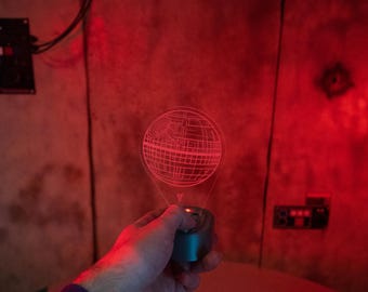 Étoile de la mort | Affichage lumineux à LED | Veilleuse en acrylique | Cadeau artistique geek