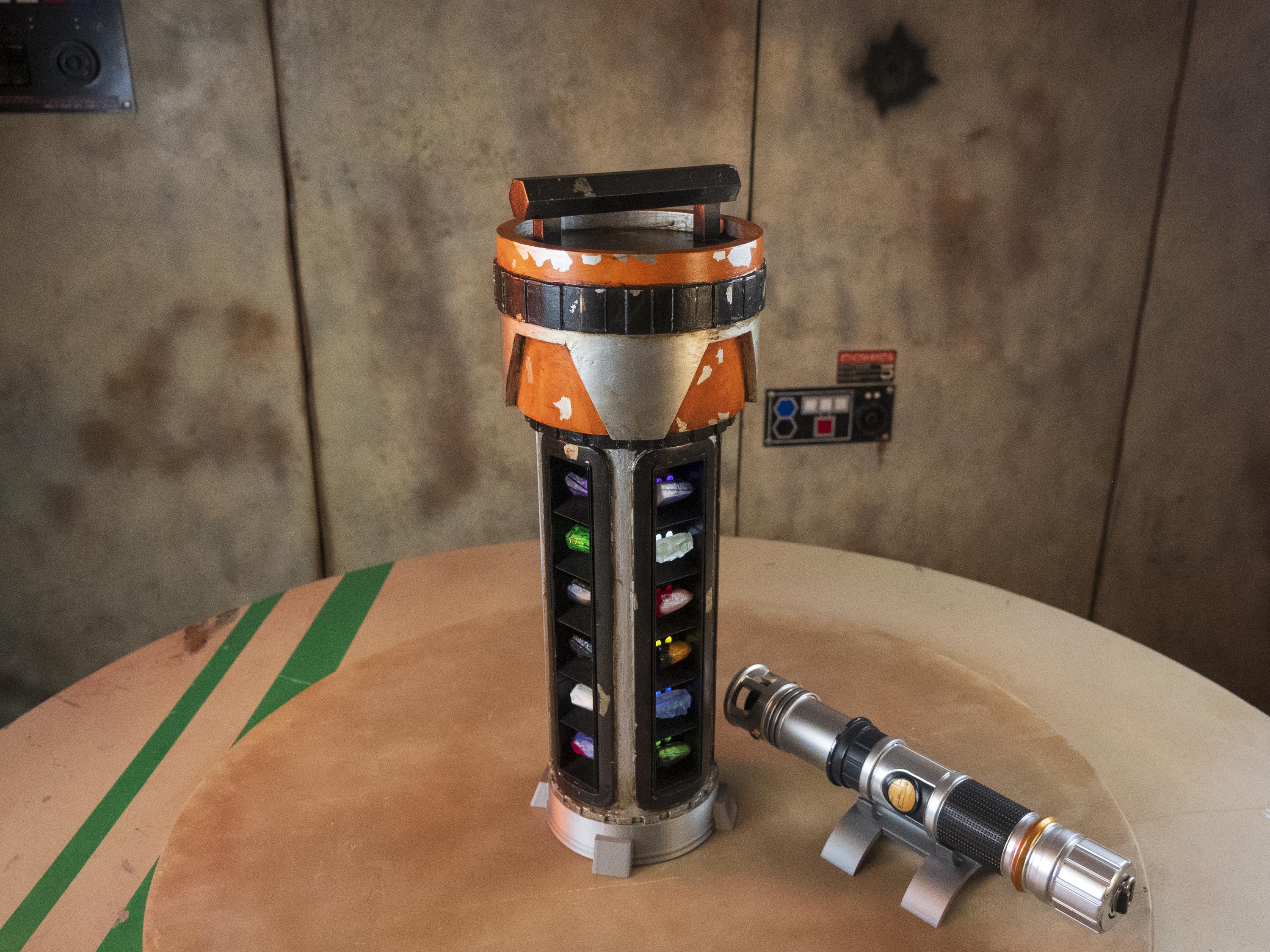 Kyber Crystal Canister | Savi's Workshop Crystal Display 3D