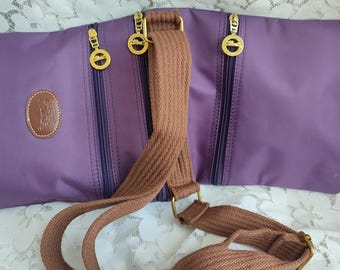Longchamp mini crossbodytas van lichtgewicht nylon, paarse messengerbag