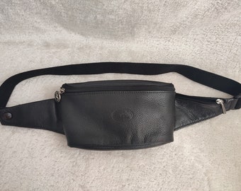 longchamp leather waist bag,black