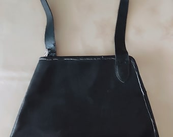 Vintage Longchamp Leather Black Shoulder Bag made in France