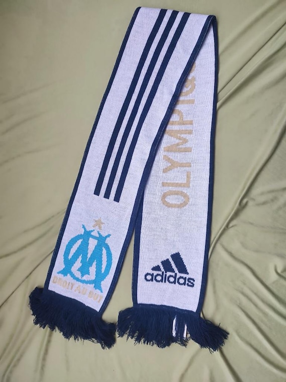 Echarpe OLYMPIQUE DE MARSEILLE OM vintage rare coupe de France 2010