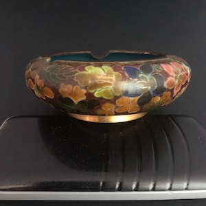 Antique chinese Cloisonne Ashtray with floral decoration