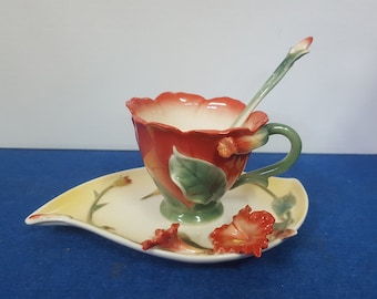 Beautiful Unique Porcelain  Tea Cup Red Flower Shape w/ Spoon Made in Italy