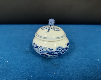 Vintage Hutschenreuther Porcelain Trinket Box Made in Germany