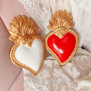 Italian Florentine Ex voto Sacrecoeur sacred heart Wall hanging wood gold baroque rococo home decoration relief shabby chic red