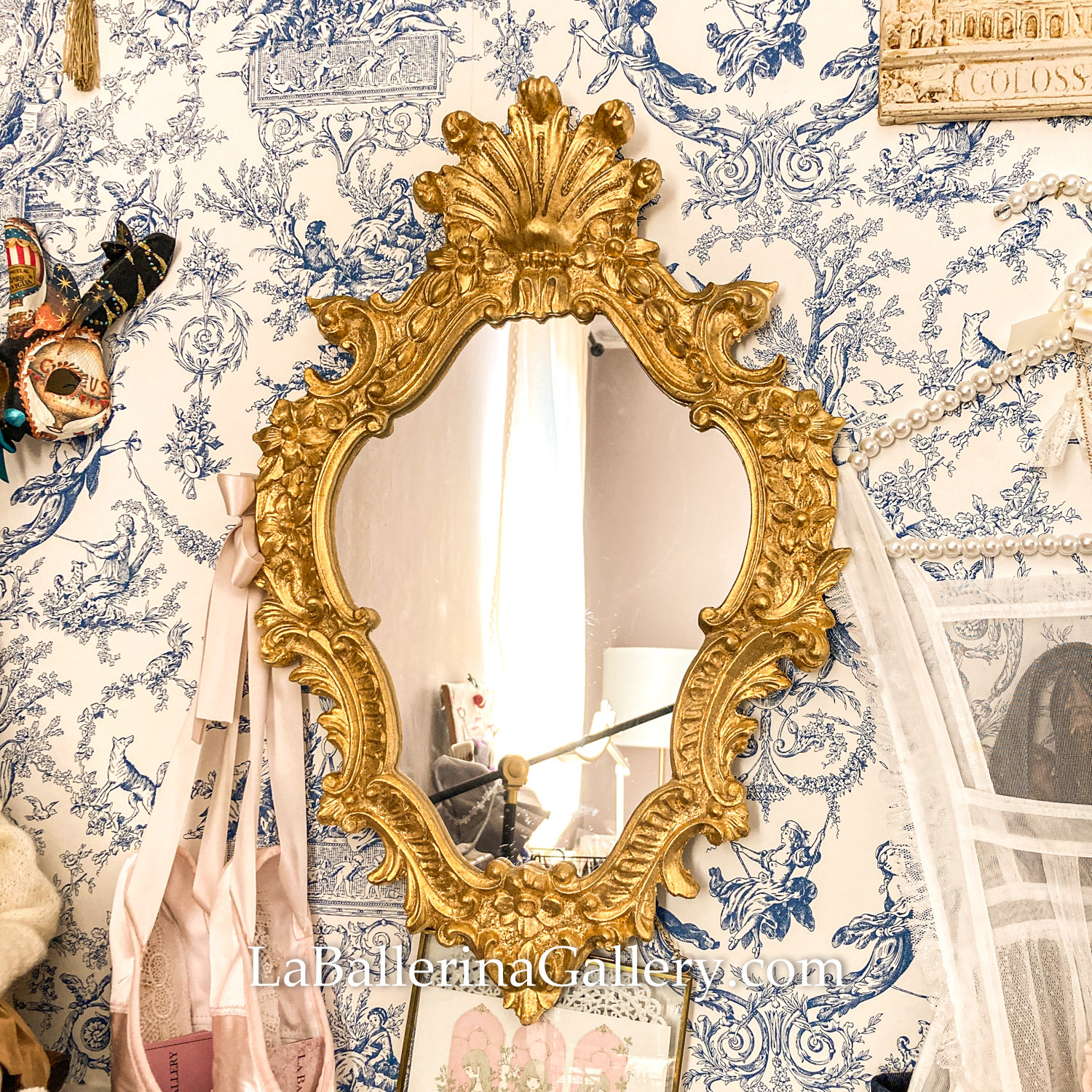 Italian Florentine Frame Mirror Wood Gold Baroque Rococo Relief