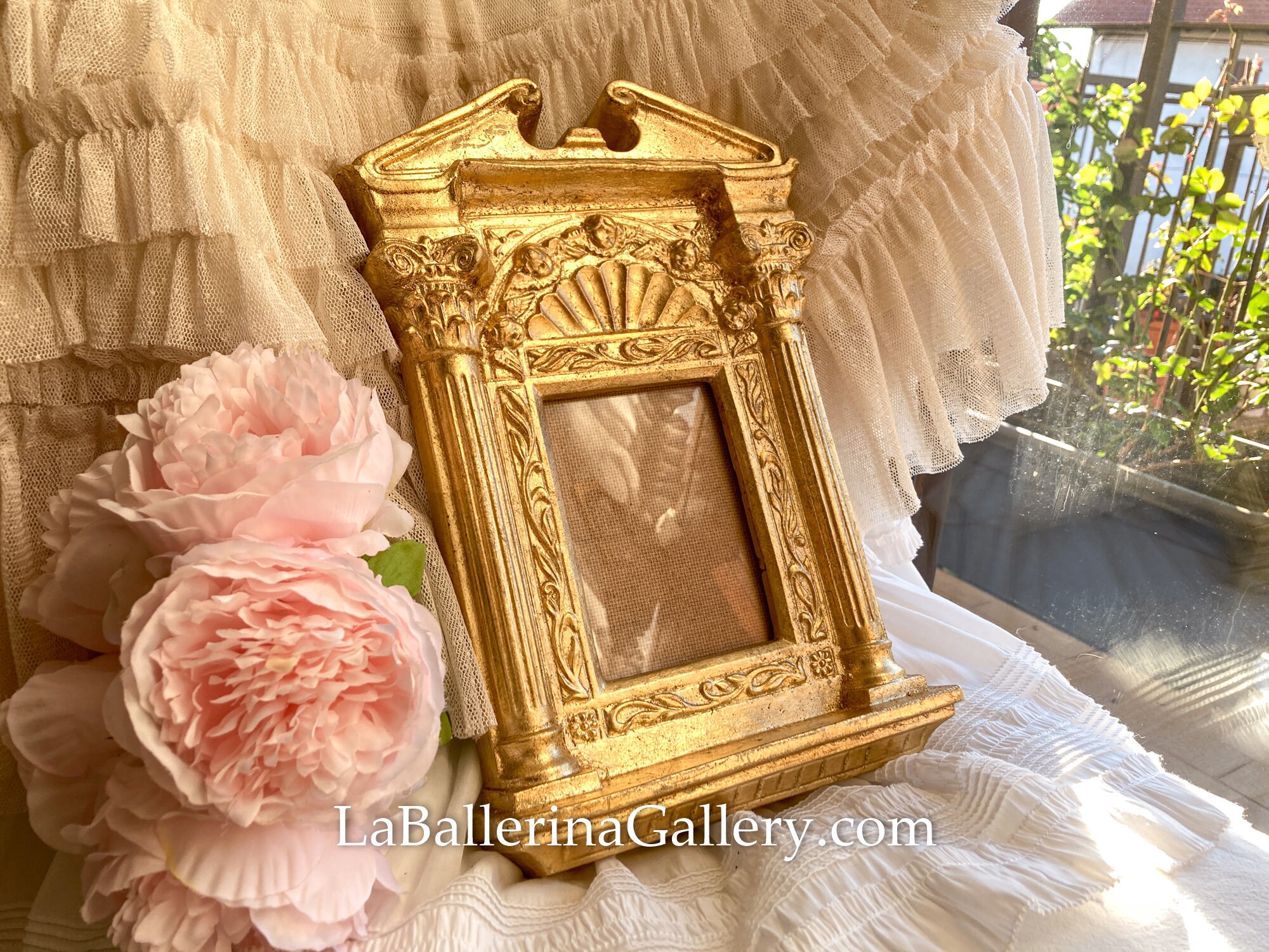 Florentine 8 1/2 High Antique Gold Mirror 4x6 Picture Frame - #V8139