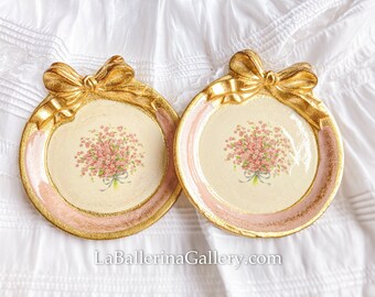2 pieces Italian Florentine Coasters boutique ribbon bow baroque rococo shabby chic wood countryside home Vintage wedding gift pink gold