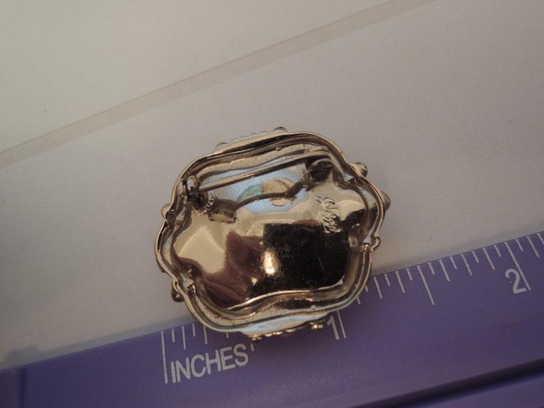 CORO golden color large rhinestone brooch in great low price