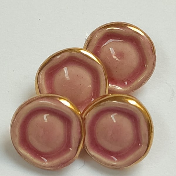 Petits boutons de parurier rose et or ronds peints main, Mercerie de créateur Français, vintage années 40