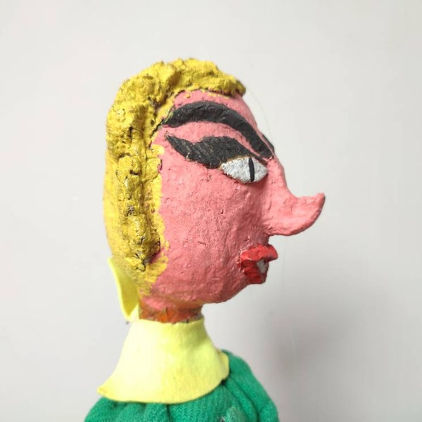 Personnage en papier mâché femme, jouet des années 70