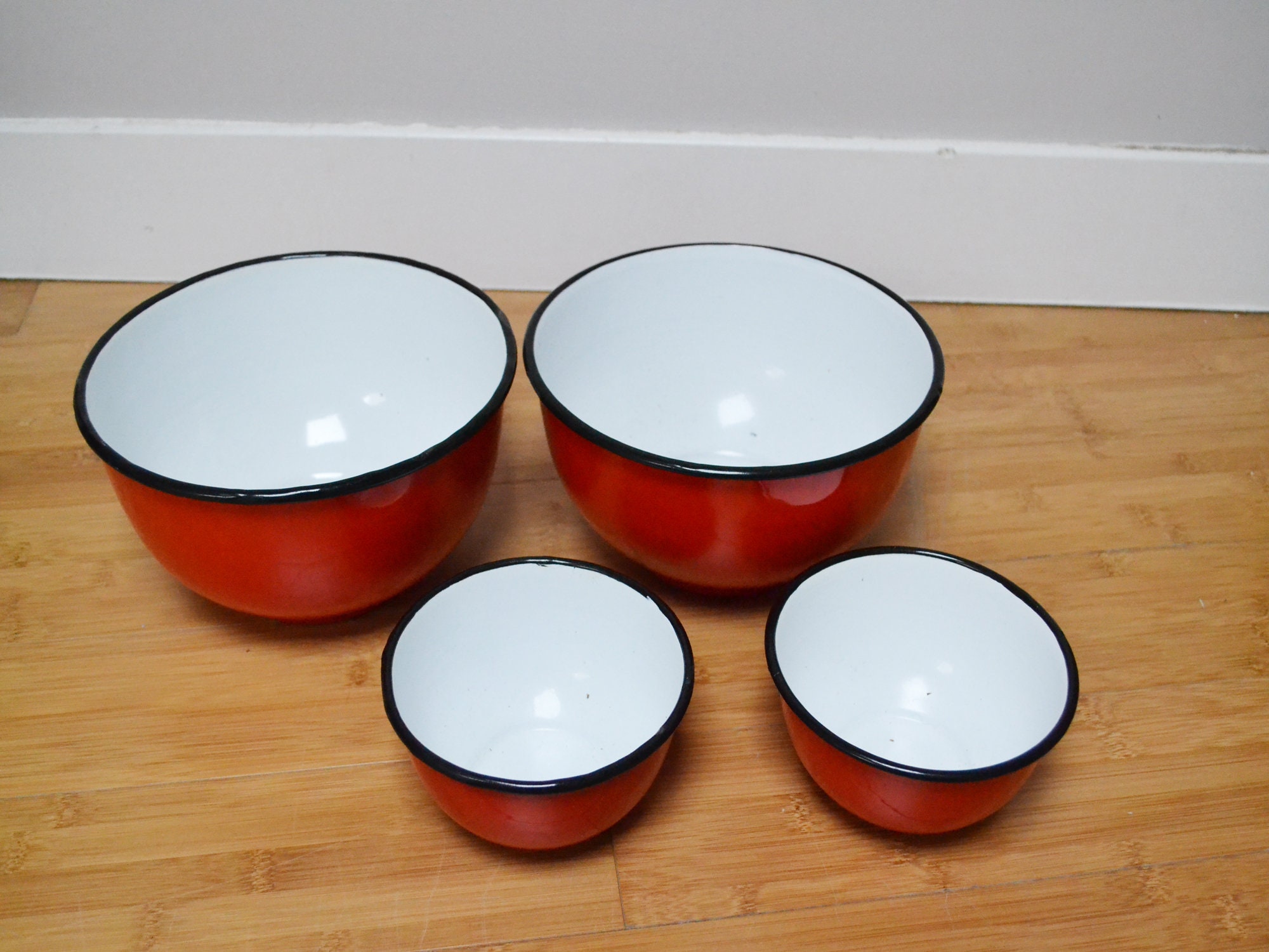 Red enameled bowls kitchen enamelware 4 pieces vintage Etsy