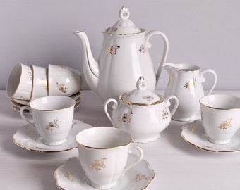 Fint kaffeservis i porslin, Haas och Czjek Schlaggenwald, Tjeckoslovakien, 1950-tal. Demitasse-servis i porslin, kaffeservis för 6 personer, espresso.