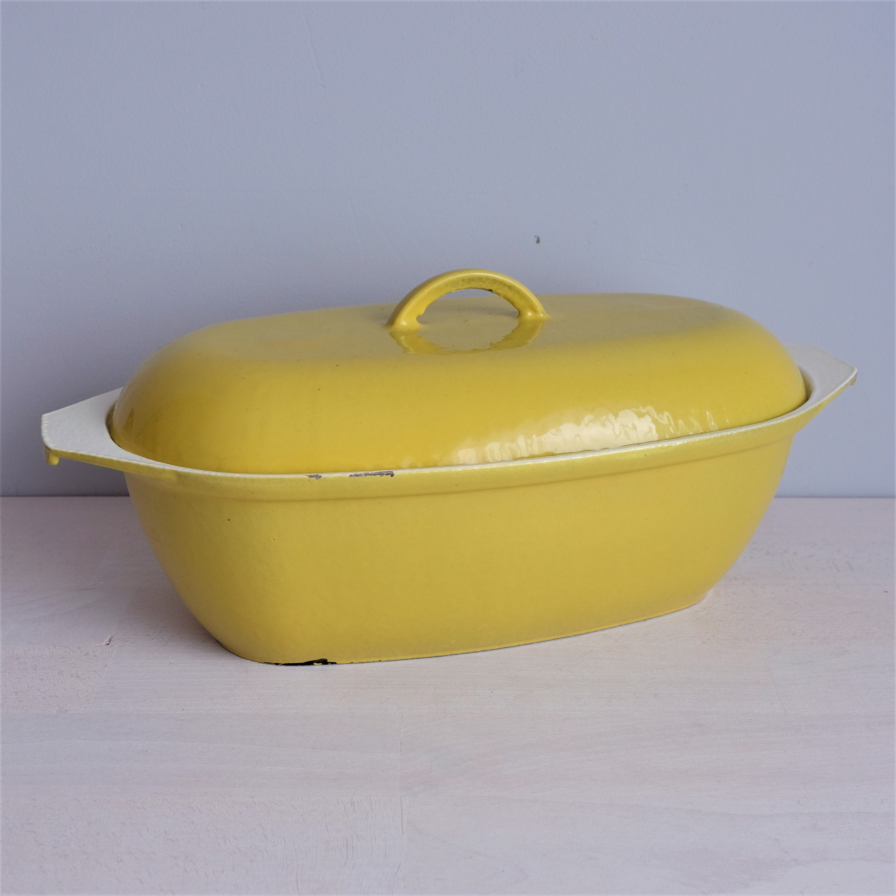 Large Enameled Cast Iron Dutch Oven Yellow Lidded Roaster Etsy