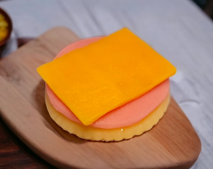 Cheese and Crackers Phone Grip: Nostalgic Foodie Resin Grip