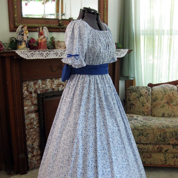 Civil War Western Trek Pioneer Victorian Era Dress Petite Blue Floral on Soft Cream White Cotton; All Three Pieces Included