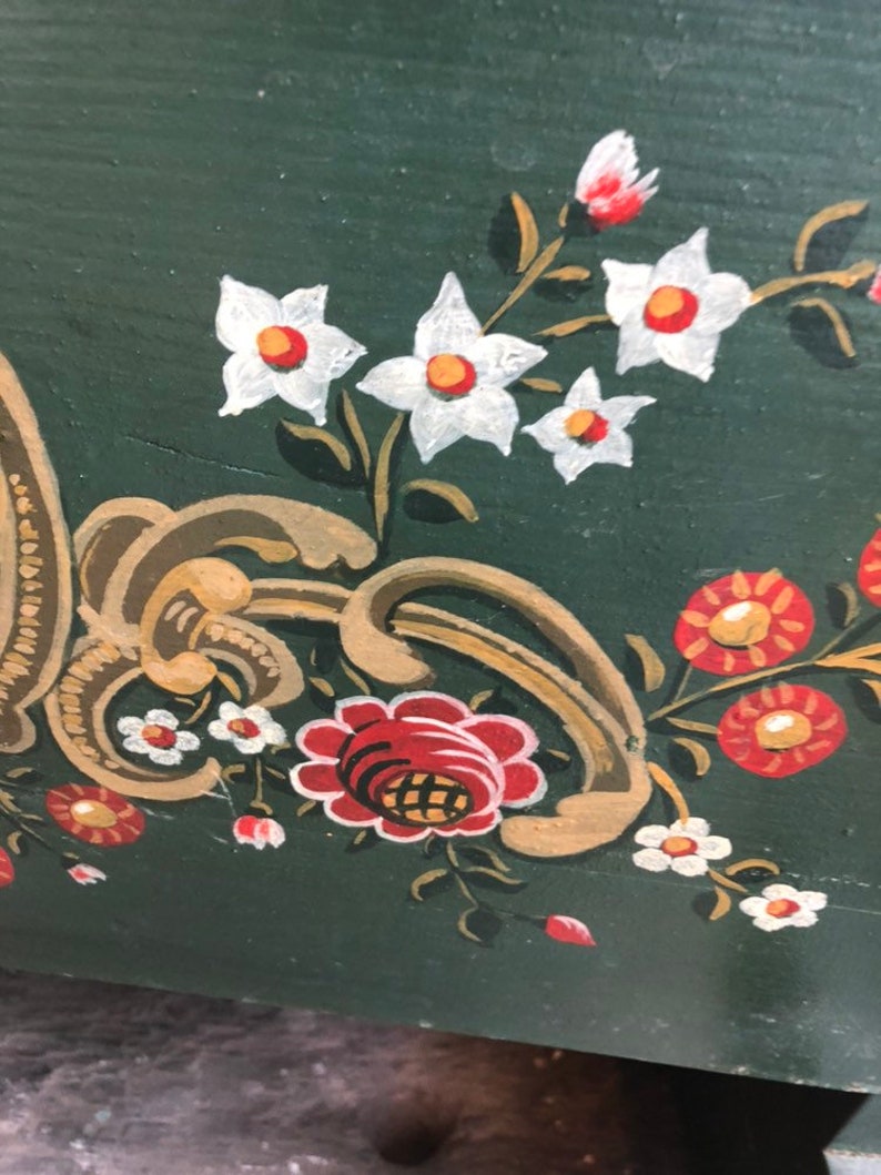 Old Dutch green wooden hinelopen painted crib