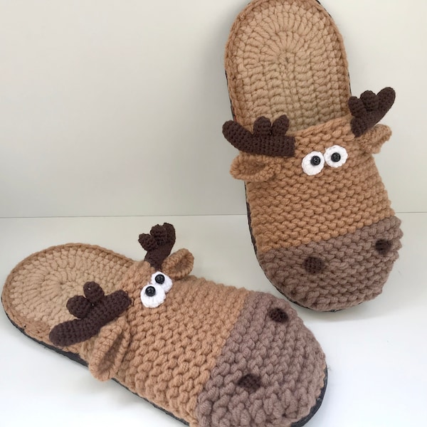Knitted slippers Moose Cute Moose Slippers Large slippers Soft and padded for comfort Pregnancy announcement grandpa Congrats dad first time
