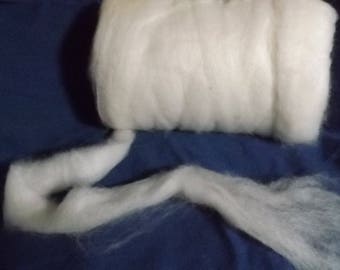 100% Alpaca grade 1 roving - white