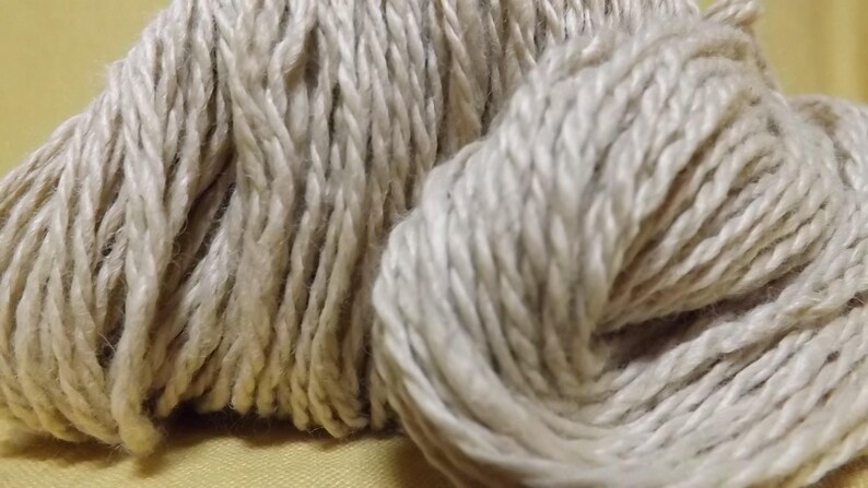 Sport weight Alpaca yarn light fawn/taupe image 3